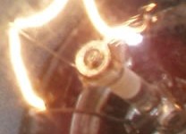 Principios de funcionamiento de una lámpara incandescente Principios de funcionamiento de una lámpara incandescente