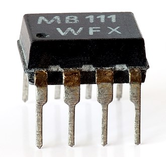 Opto-acoplador (LED a Transistor)